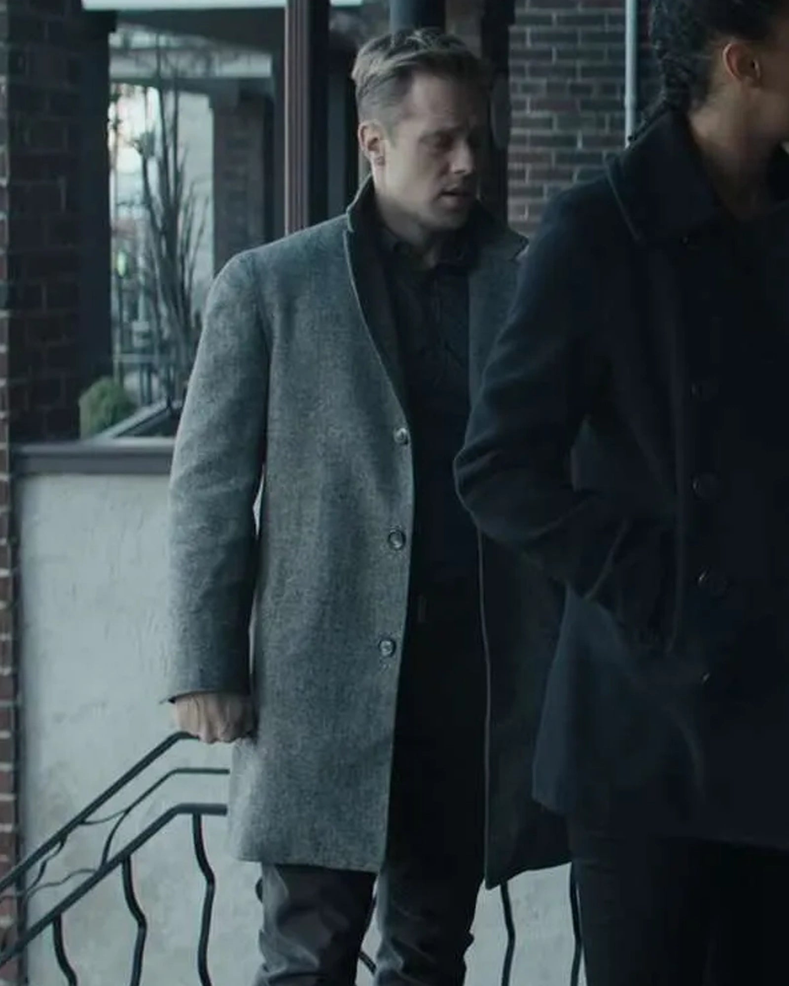 David-ODonnell-Reacher-S02-Coat