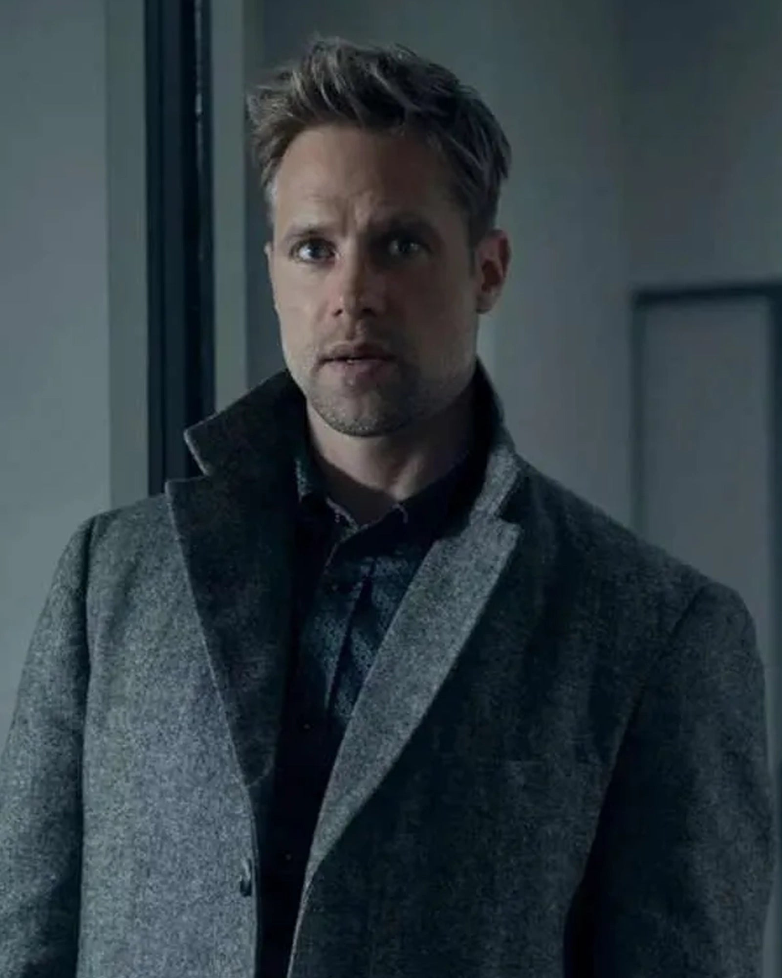 David-ODonnell-Reacher-S02-Grey-Coat-For-Sale
