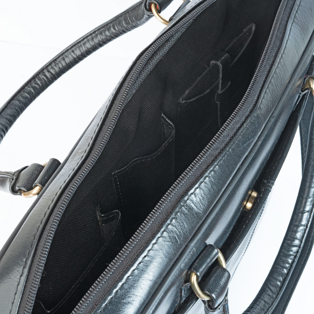 Premium Oil Pull Up Laptop Bag, Black