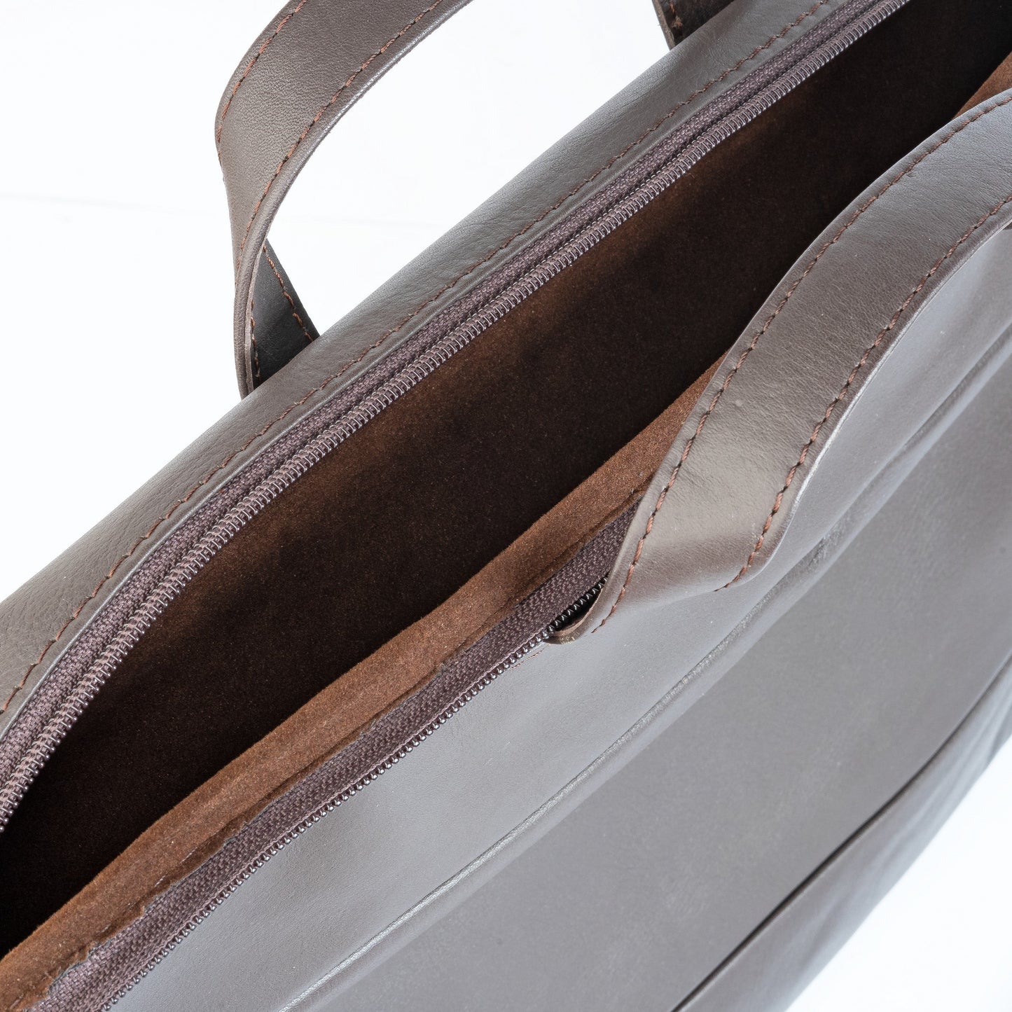 The Millennial Sleek Leather Laptop Bag Zing Apparel