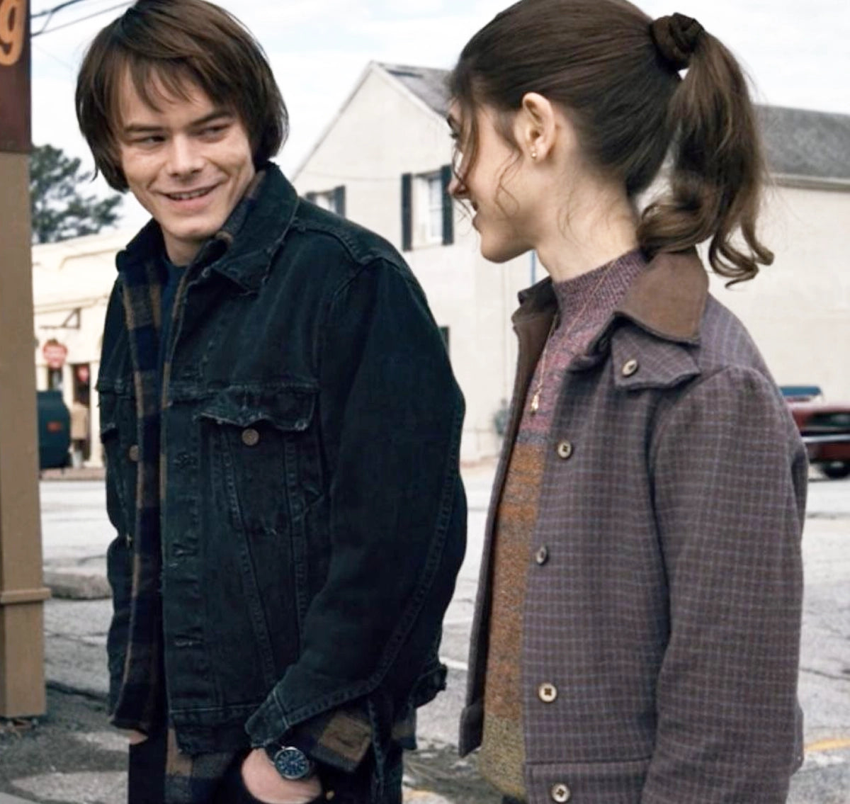 Stranger Things S01 Nancy Wheeler Purple Jacket