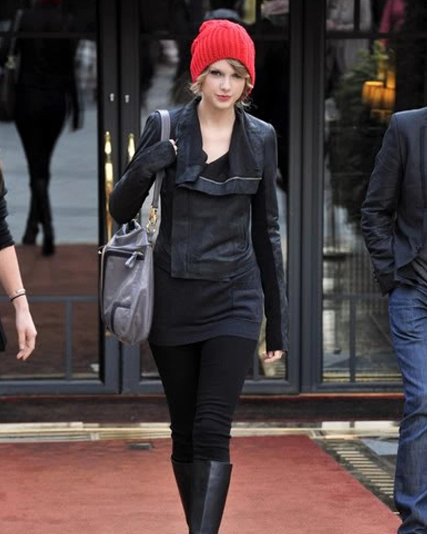 Taylor-Swift-Rick-Owens-Black-Leather-Jacket