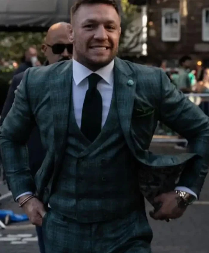 The-Notorious-Conor-McGregor-Green-Suit