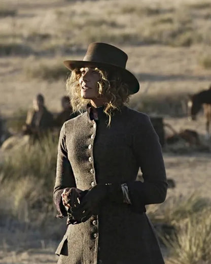 1883-Faith-Hill-Grey-Coat