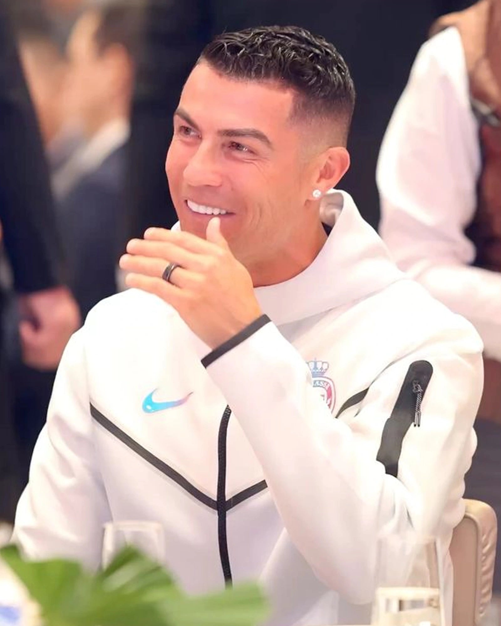 Al_Nassr_Tech_Cristiano_Ronaldo_White_Hooded_Jacket
