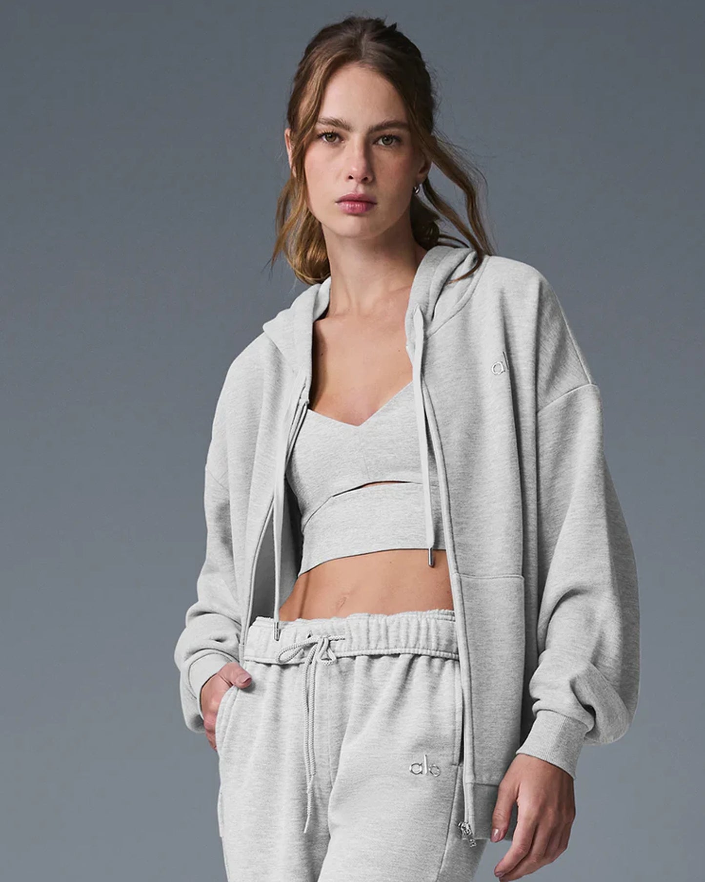 Alo-Accolade-Full-Zip-Hoodie