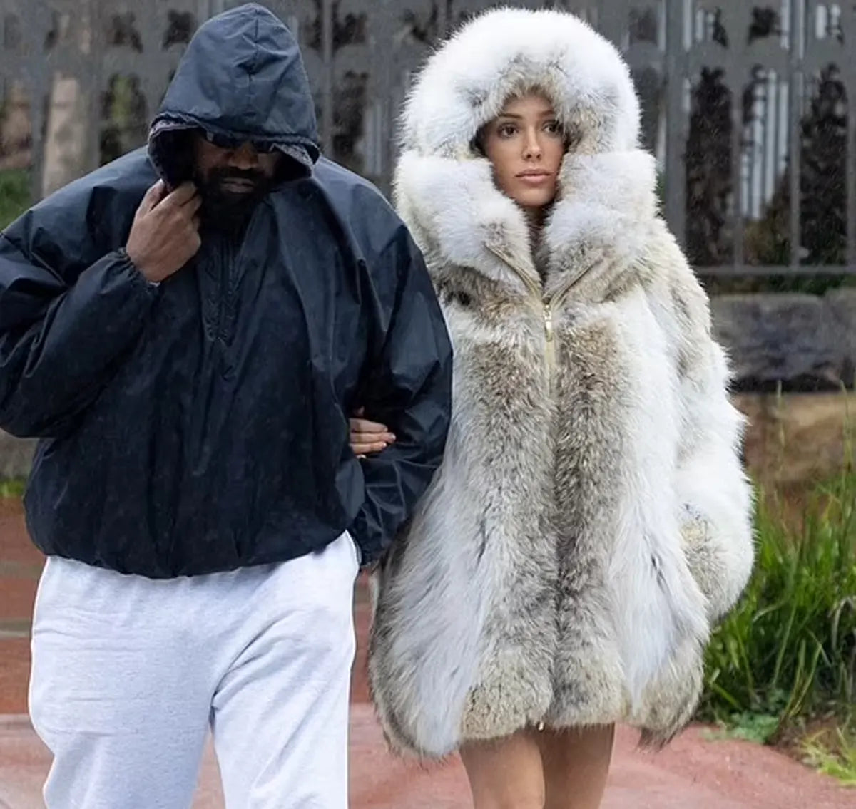 Bianca Censori Fur Coat - Zing Apparel