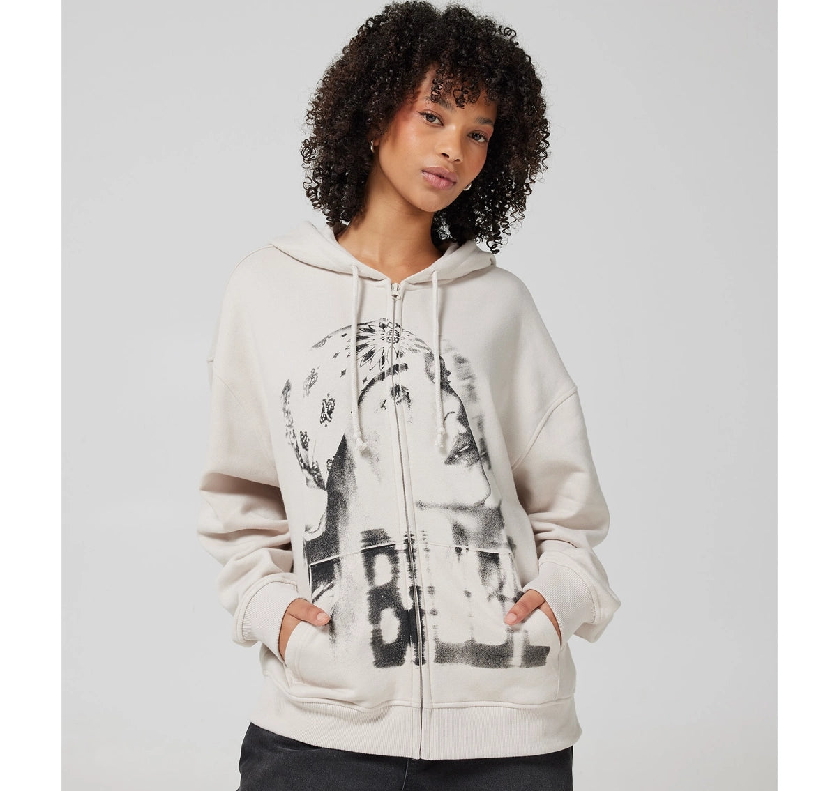 Billie_Eilish_Hoodie_Jayjays