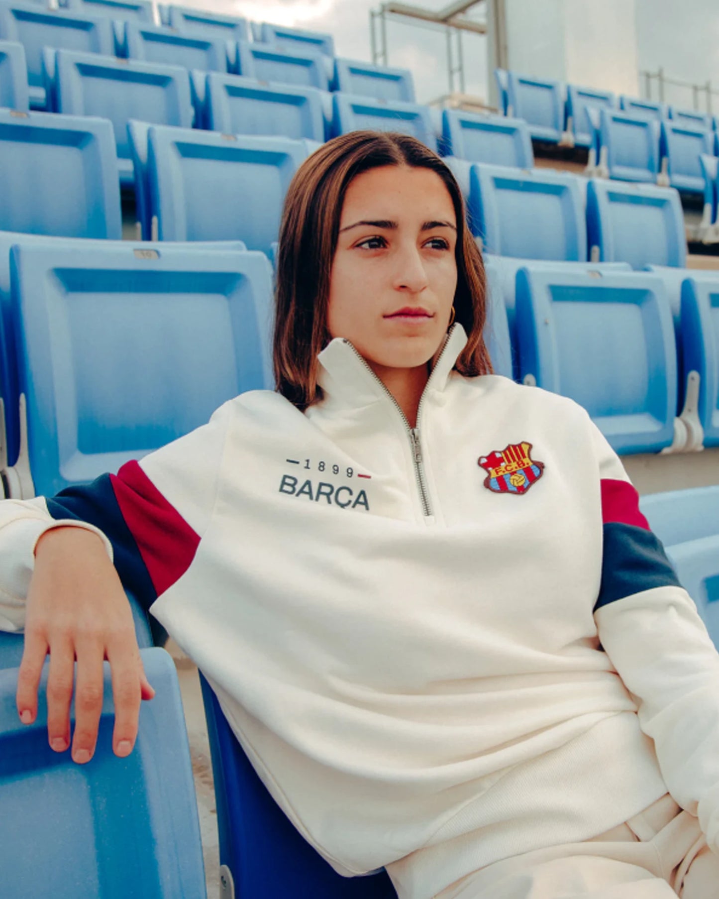 FC-Barcelona-Retro-1899-Sweatshirt-White
