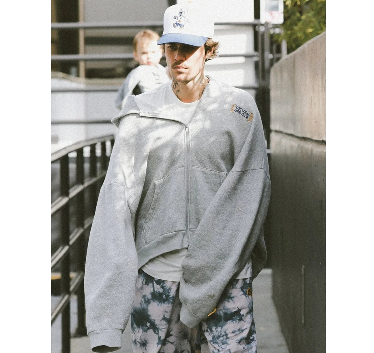 Justin_Bieber_Grey_Hoodie_Buy