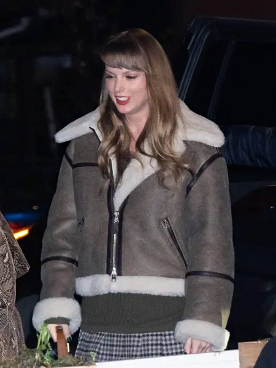 Taylor-Swift-Brown-Jacket