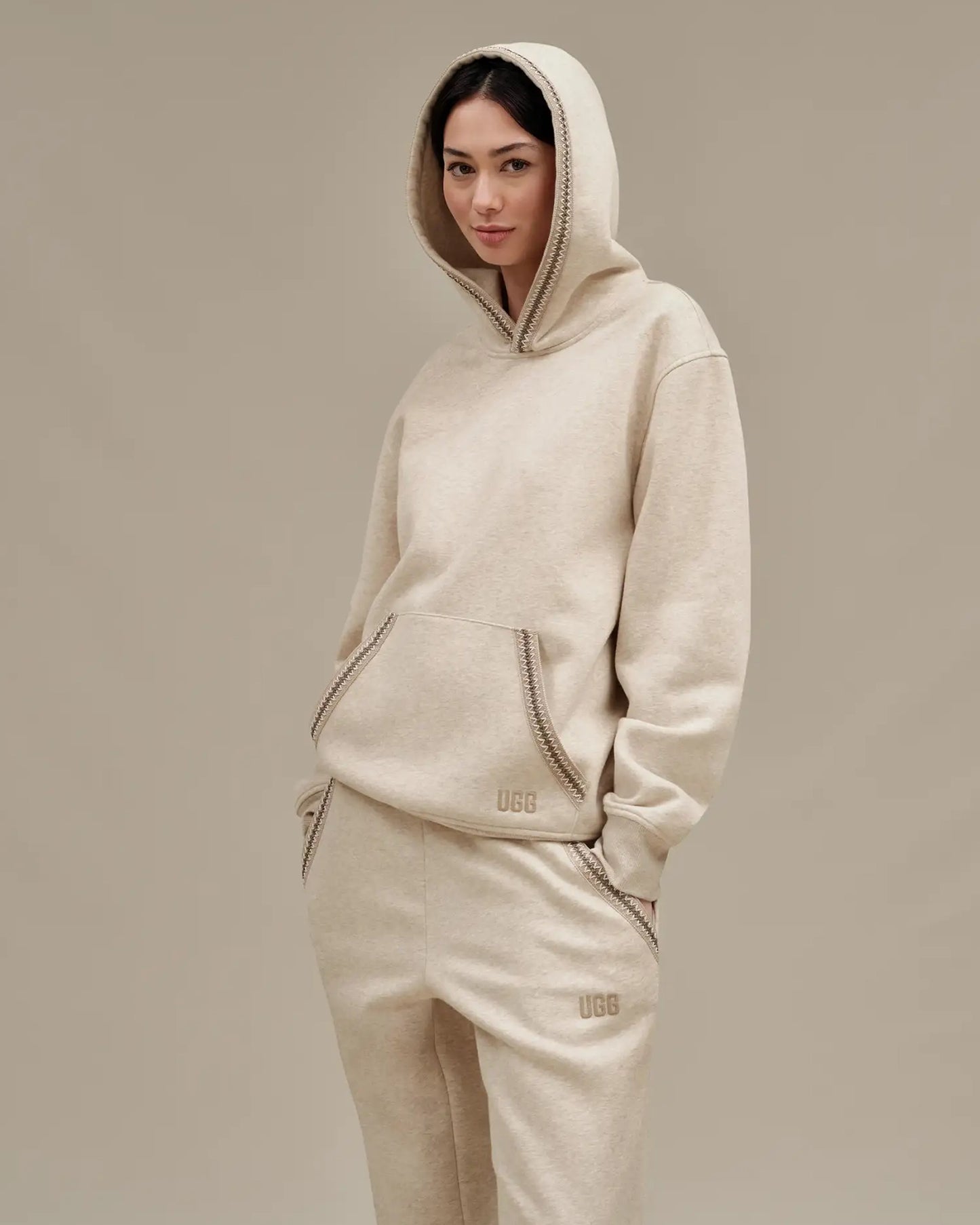 UGG-Hoodie-Tasman-White