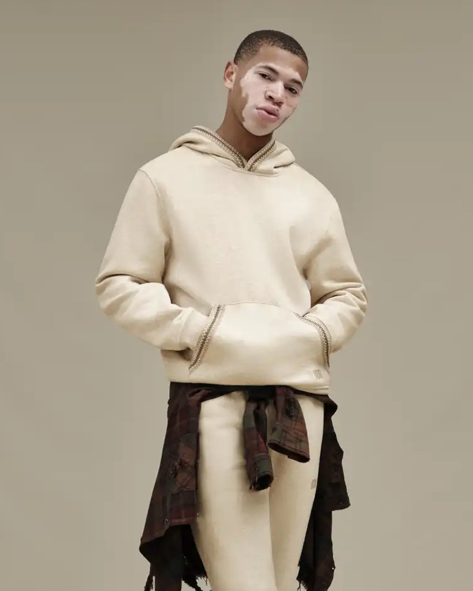 UGG Tasman Hoodie Beige