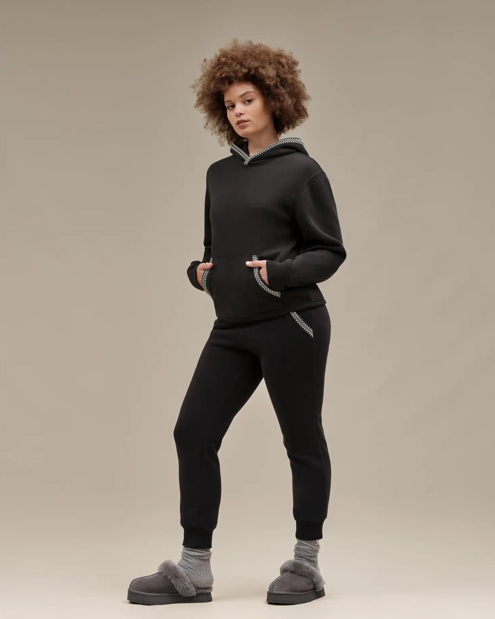 Ugg_Tasman_Hoodie_Black_For_Sale