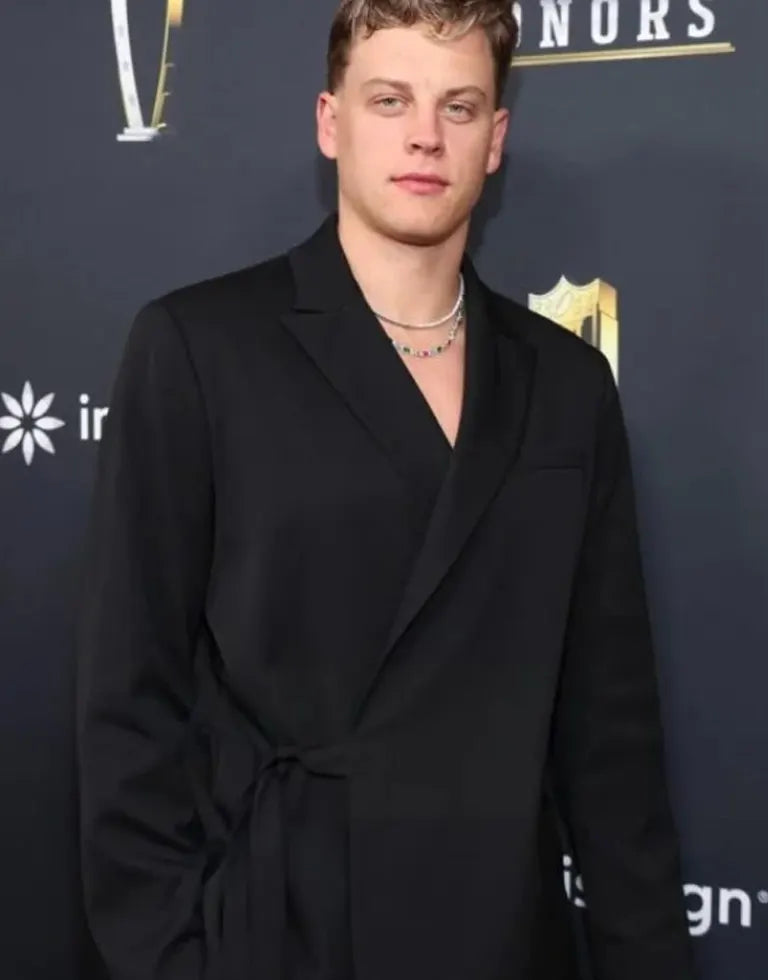 joe_burrow_black_suit