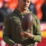 Chiefs Olive Green Pullover Hoodie