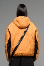 Death_Stranding_Jacket_Orange_Back