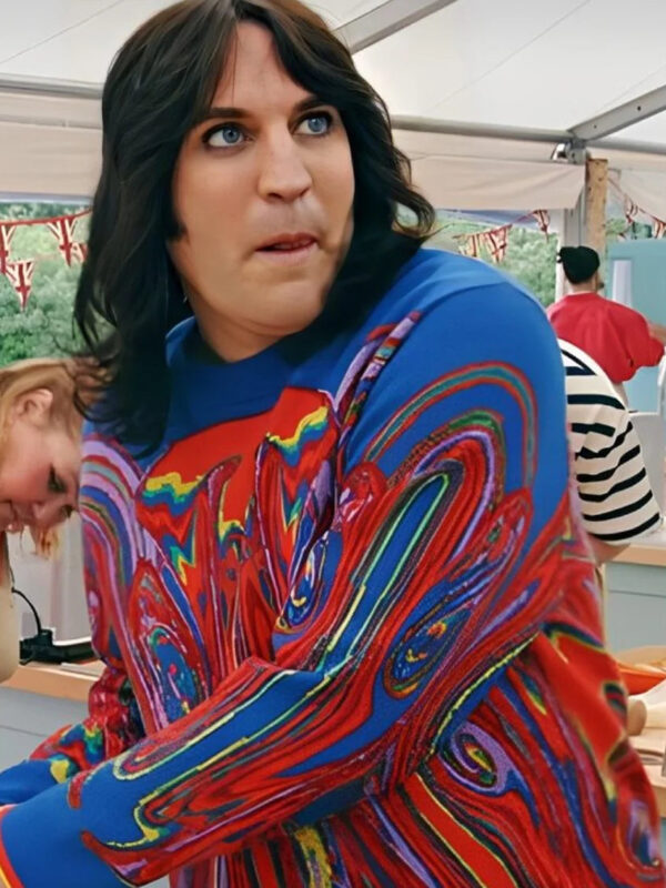 Great-British-Bake-Off-S15-Noel-Fielding-Multicolor-Sweater