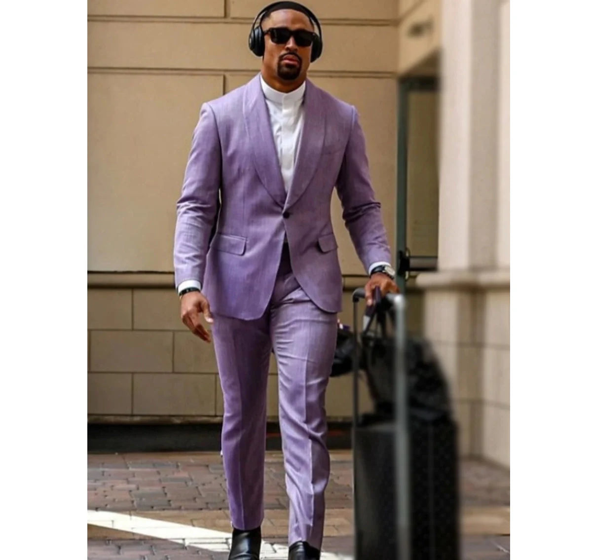 Jalen_Hurts_Suit Jalen_Hurts_Suit