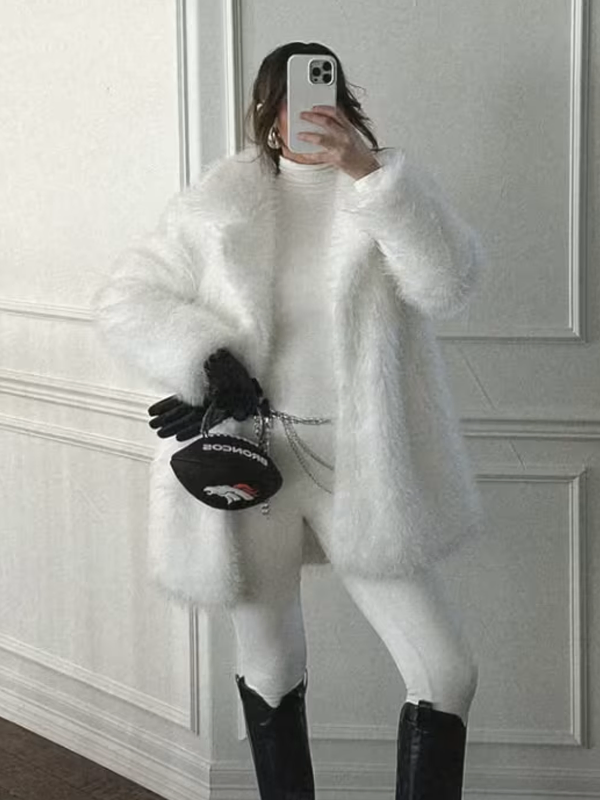 Jarrett-Stidham-Wife-White-Coat