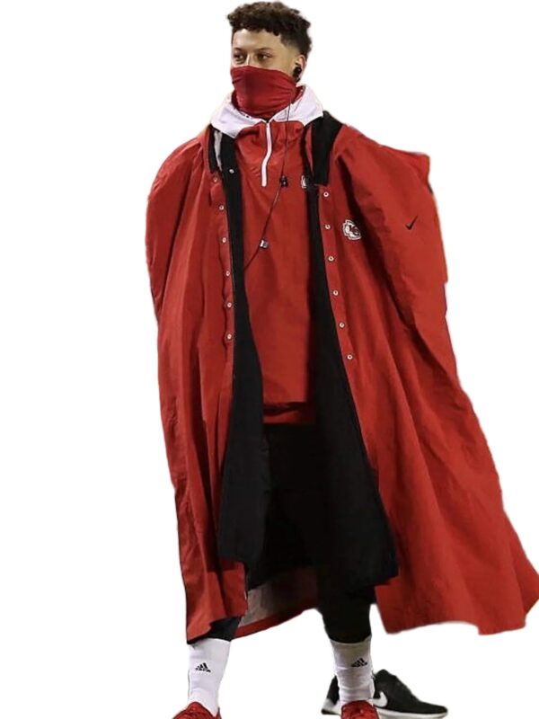 KC-Chiefs-Sideline-Cape-Coat