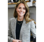 Kate_Middleton_Grey_Suit