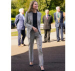 Kate_Middleton_Grey_Suit_Buy