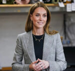 Kate_Middleton_Grey_Suit_Sale