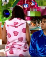 La_familia_P._Luche_Pink_Hooded_Vest