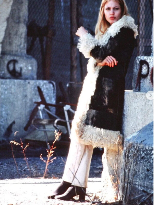 Lisa_Rowe_Coat_On_Sale