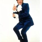 Mike-Myers-Austin-Powers-Blue-Suit