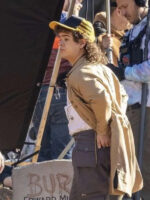 Order_Stranger_Things_S05_Dustin_Henderson_Brown_Jacket
