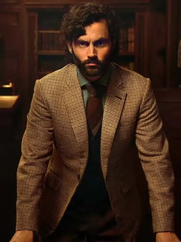 Penn_Badgley_Cream_Suit