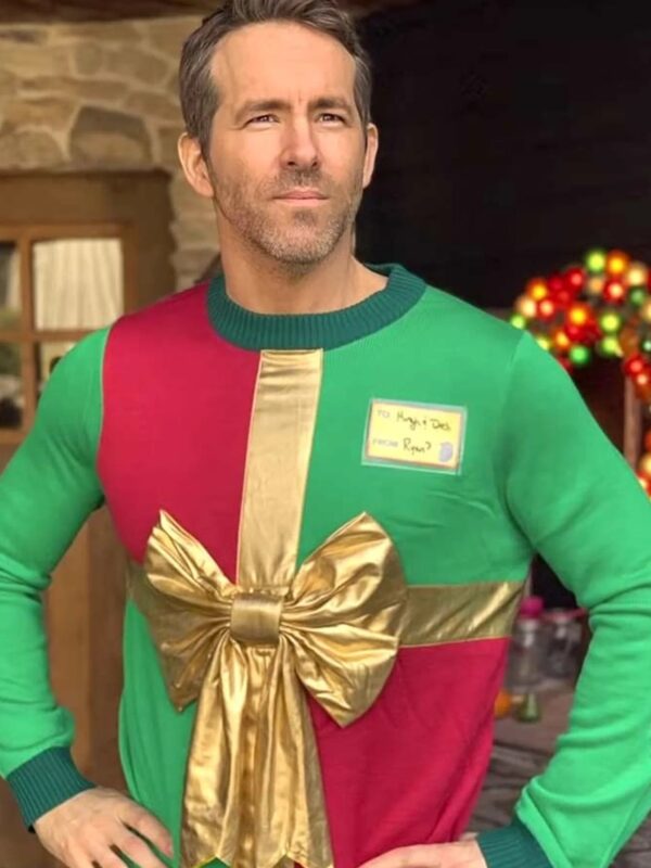 Ryan-Reynolds-Ugly-Xmas-Sickkids-Sweater
