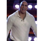 The-Kelly-Clarkson-Show-Dwayne-Johnson-White-Knit-Sweater