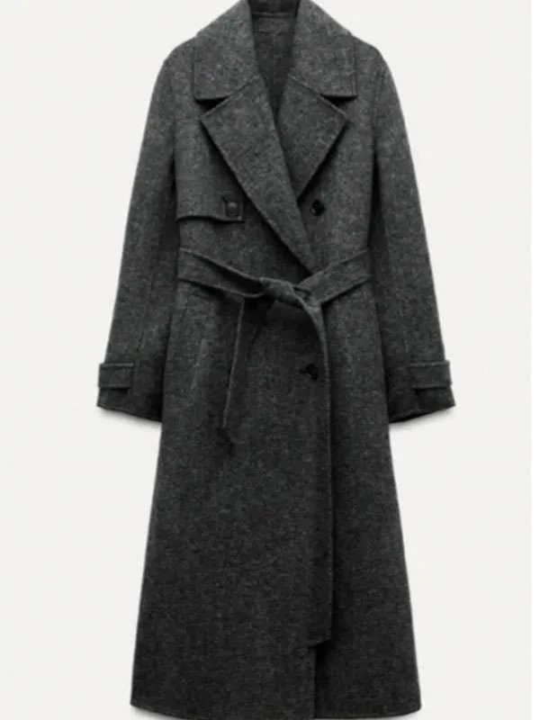 Hayley Erin The Young And The Restless Grey Coat