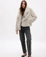 Viral-Gap-Faux-Fur-White-Jacket