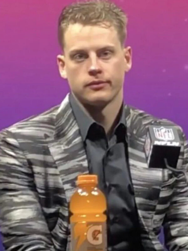 joe-burrow-super-bowl-b-n-w-suit