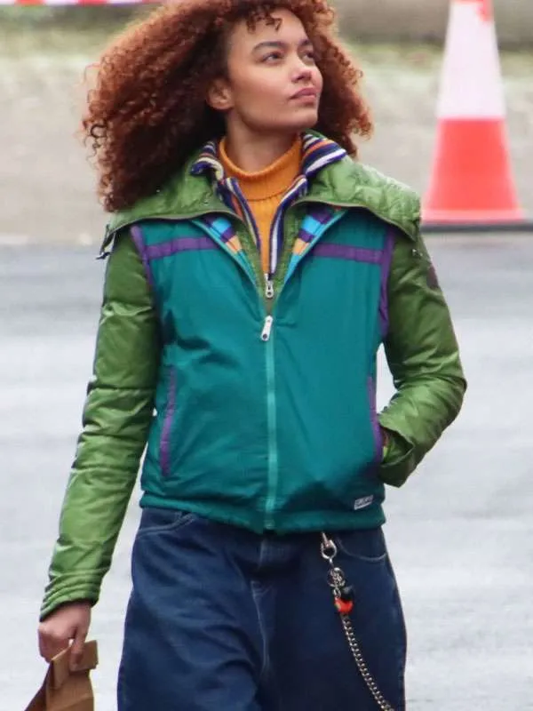 Whitney Peak 4 Kids Walk Into a Bank Vest