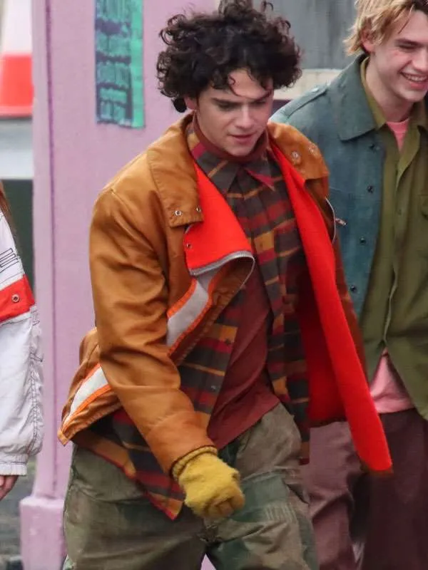 4-Kids-Walk-Into-a-Bank-Jack-Dylan-Grazer-Brown-Jacket Jack Dylan Grazer 4 Kids Walk Into a Bank Brown Jacket