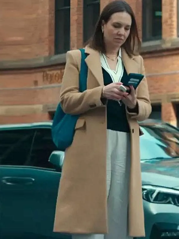 Ingrid-Oliver-Run-Away-2026-Brown-Coat Ingrid Oliver Run Away 2026 Brown Coat